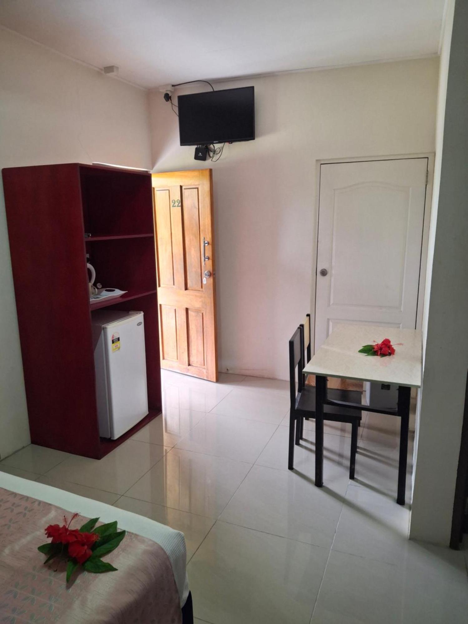 Tavua Hotel Ismail Investments Buitenkant foto