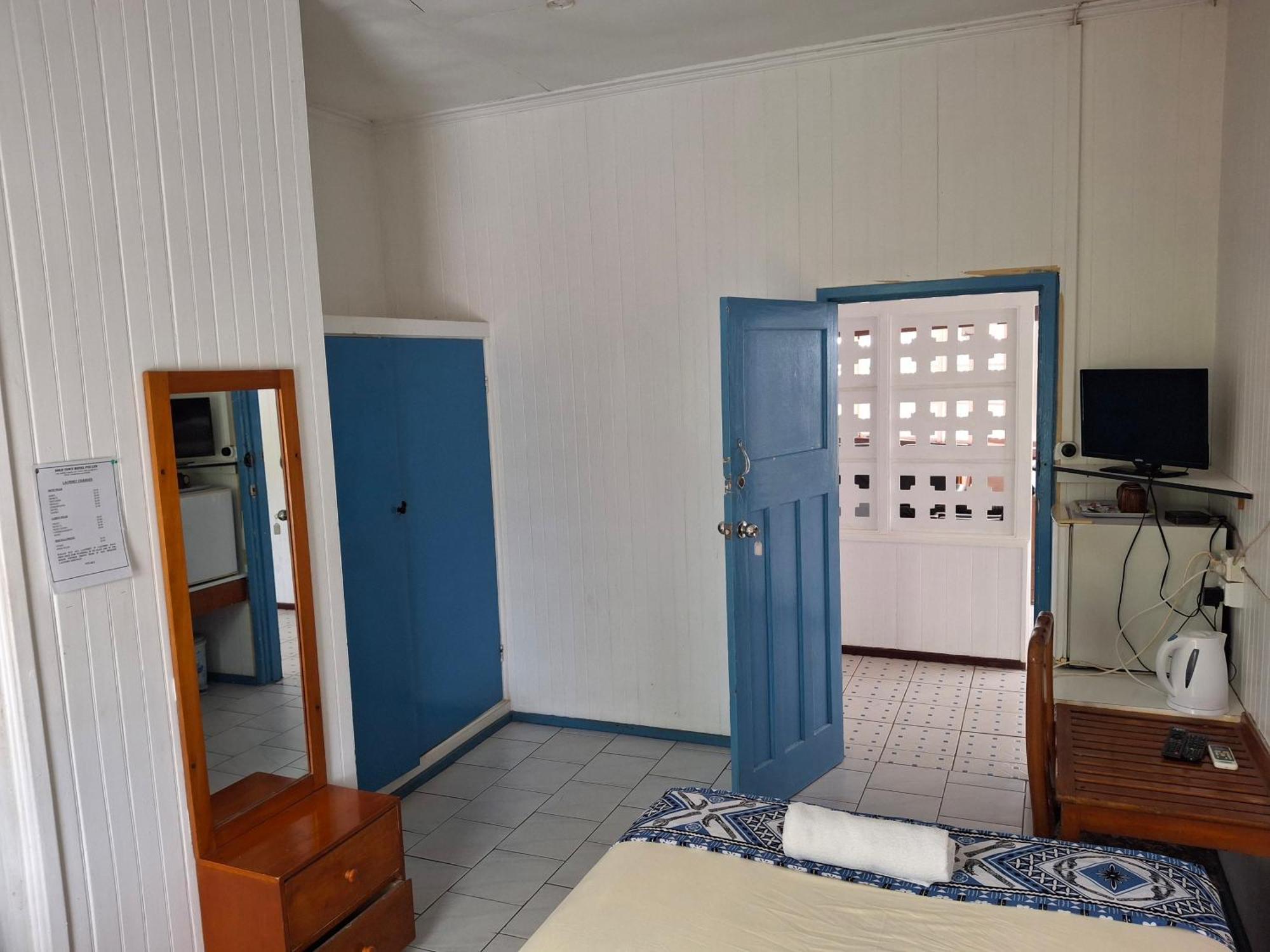 Tavua Hotel Ismail Investments Buitenkant foto